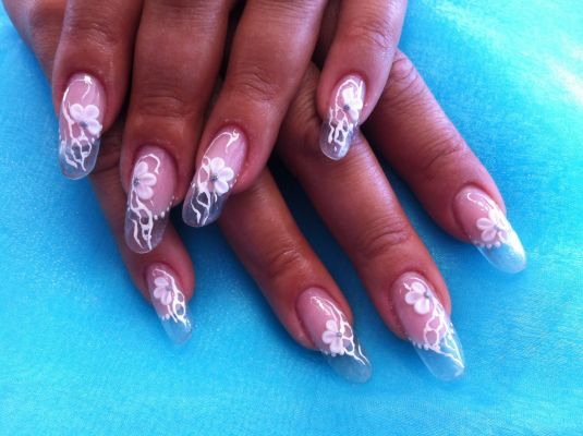 ONGLES POUR LE MARIAGE - INSTITUT DE BEAUTE A ROGNAC 
